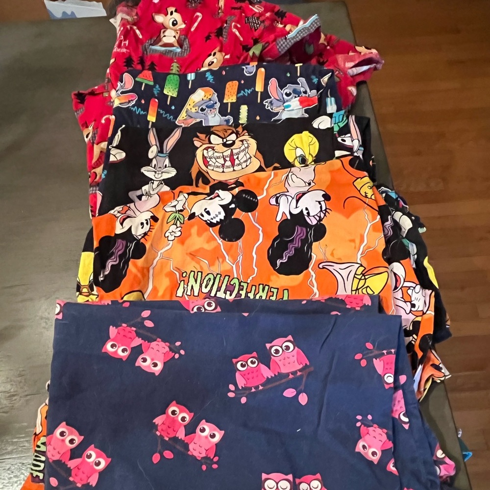 Bundle of 5 Scrub Tops